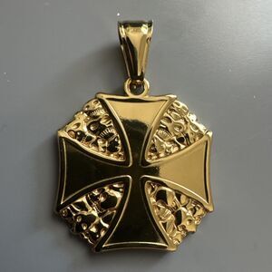 Viking Nordic Cross Skull Pendant Stainless Steel 24 Inch Chain Faith Gold Plate